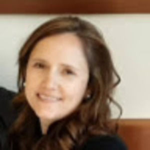 Meet your Posher, Julia